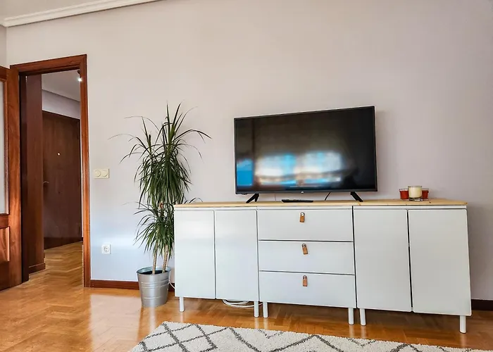 아파트 Moreda 48 - 2 Hab Y 2 Banos - Garaje Y Wifi - Vut-4961-as